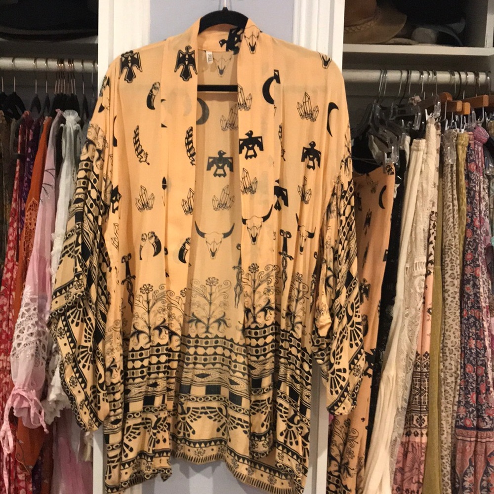 SOLD‼️ RARE!! SPELL and the Gypsy Tribal kimono - Picture 1 of 5